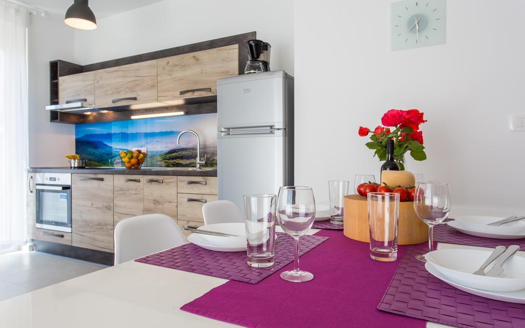 Apartments Viktorija Baska  Bagian luar foto